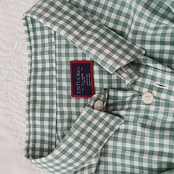2 Untuck It Short Sleeve Button Up X-Large Slim Fit - Picture 5 of 5